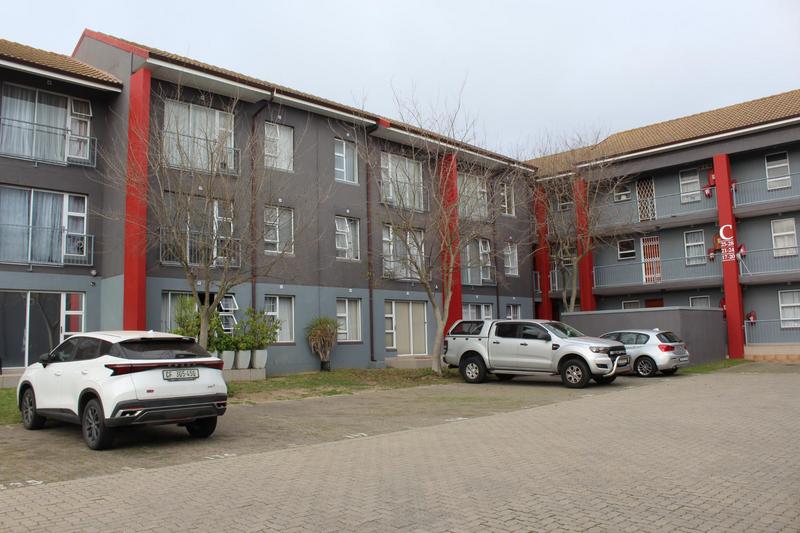 2 Bedroom Property for Sale in Buhrein Western Cape